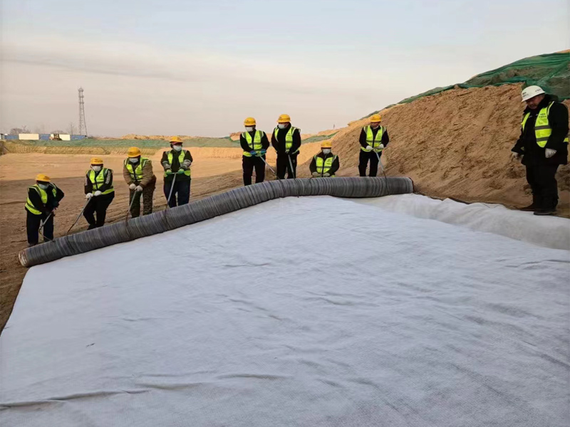 鳳翔河及永安河水系治理工程EPC工程用膨潤土防水毯